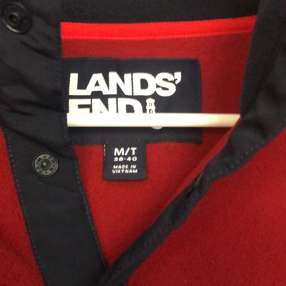 Fleece - Picture 3 of 3